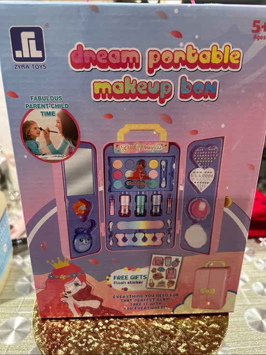 Other - ZYRA Toys Pink Portable Kids Makeup Box - Dream Portable